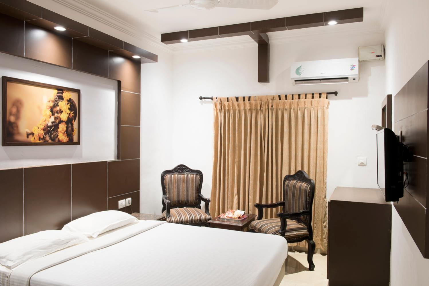 The Vyshakh Hotel Guruvayur Luaran gambar