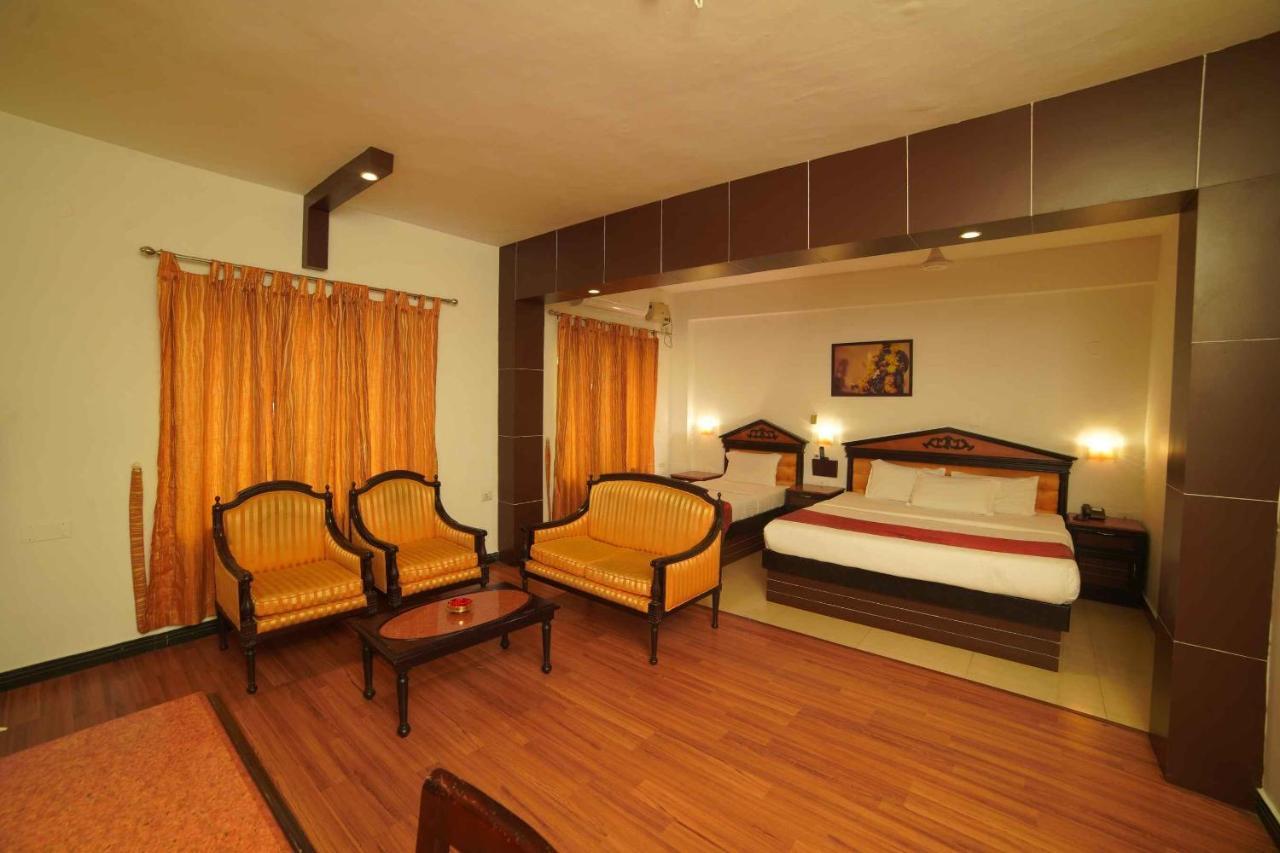 The Vyshakh Hotel Guruvayur Luaran gambar
