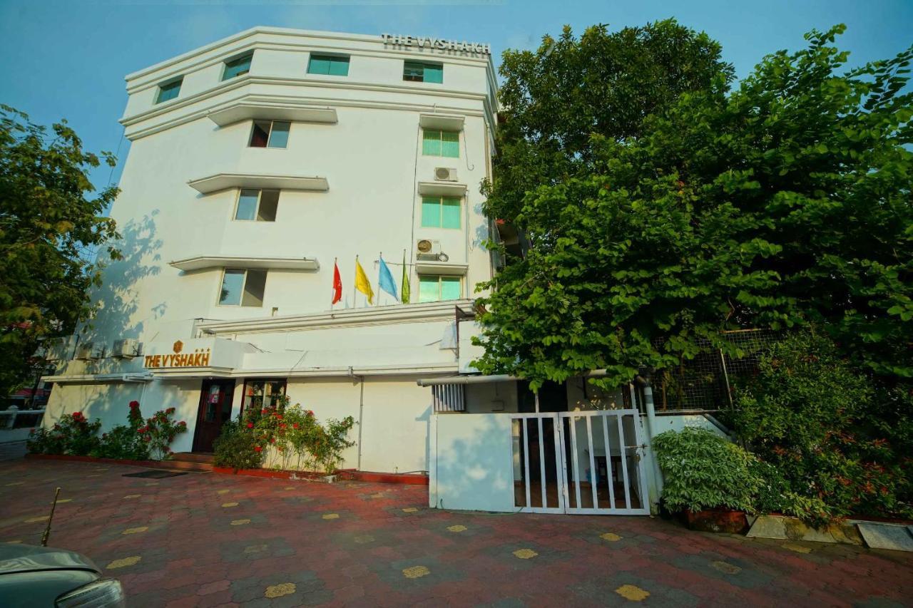 The Vyshakh Hotel Guruvayur Luaran gambar