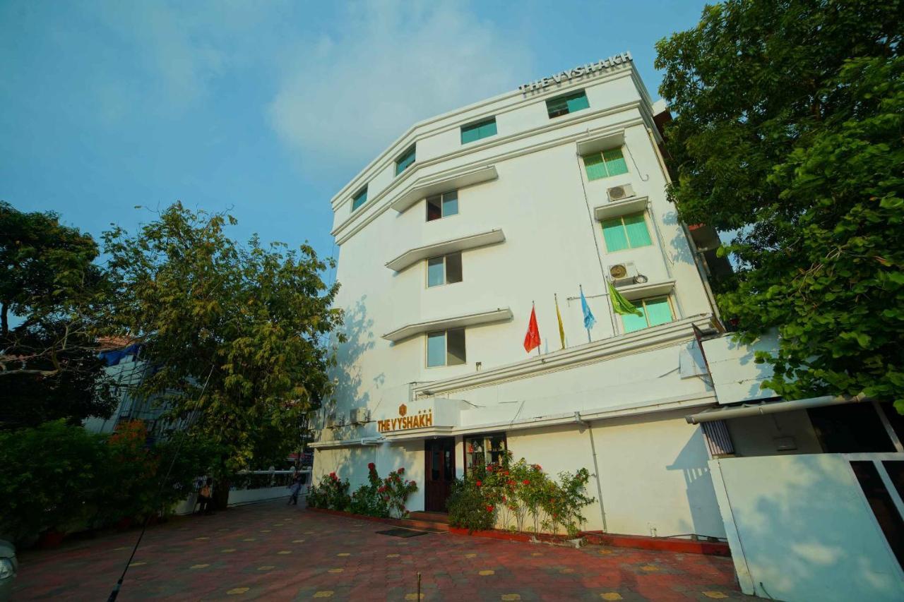 The Vyshakh Hotel Guruvayur Luaran gambar