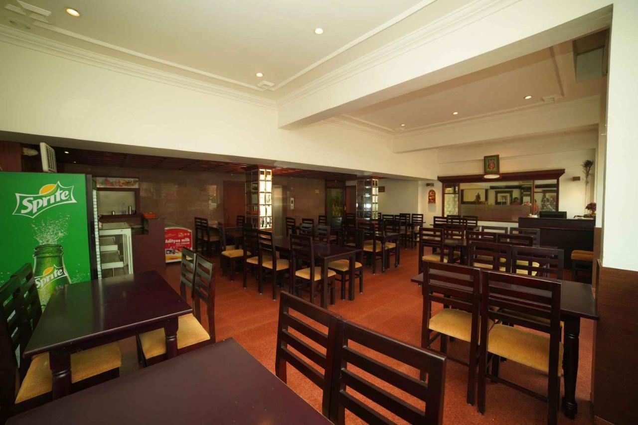 The Vyshakh Hotel Guruvayur Luaran gambar